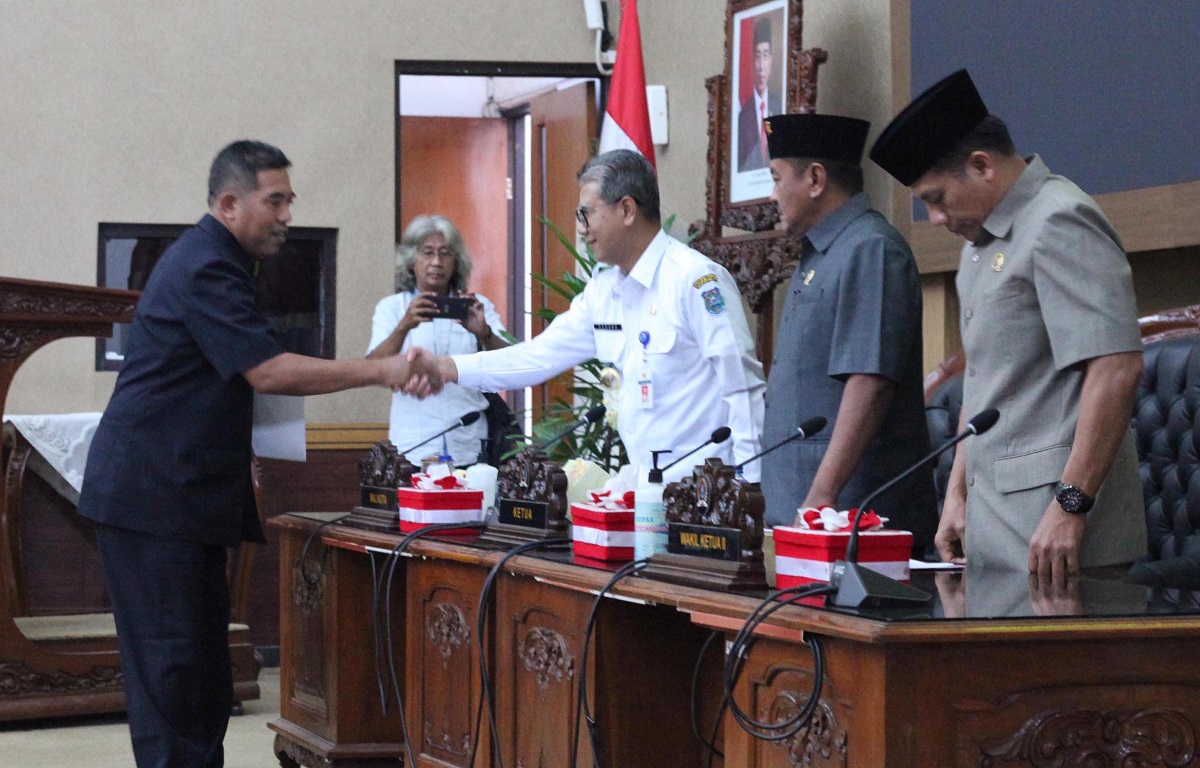 Fraksi PDI Perjuangan, PKB dan Golkar DPRD Kota Tegal Soroti PAD dan Perencanaan Pembangunan