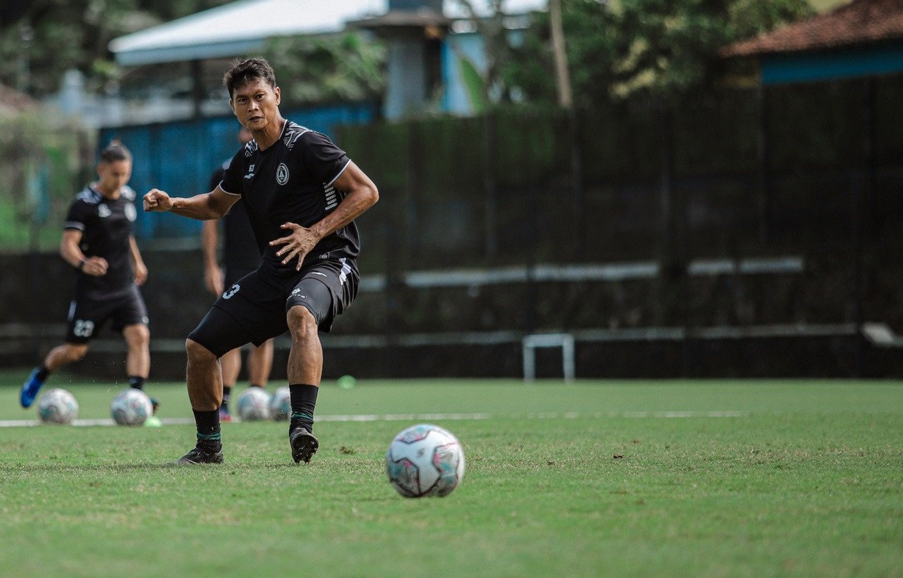 Dedy Gusmawan Gabung PSS Sleman, Saat Jadi Lawan Dia Kagum dengan Stadion Maguwoharjo: Rumputnya Empuk