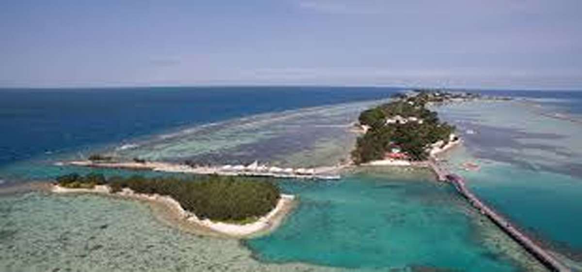 Adventure Goals 2025! 8 Wisata Pulau Tersembunyi Indonesia, Dijamin Tidak Kalah Memukau Dari Maldives