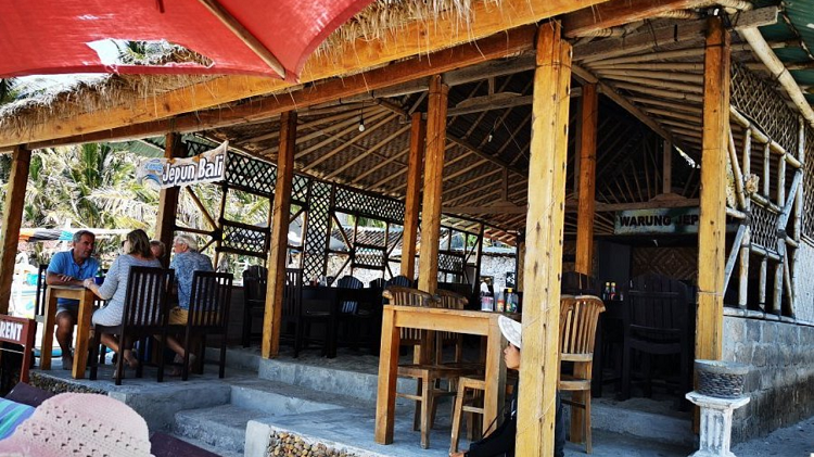 Tempat Makan Siang Murah dan Lezat Dekat Tahir Solo Museum