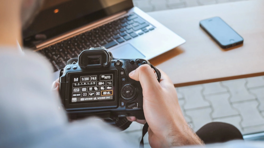 5 Kesalahan Umum yang Harus Dihindari Fotografer Pemula Kamera DSLR