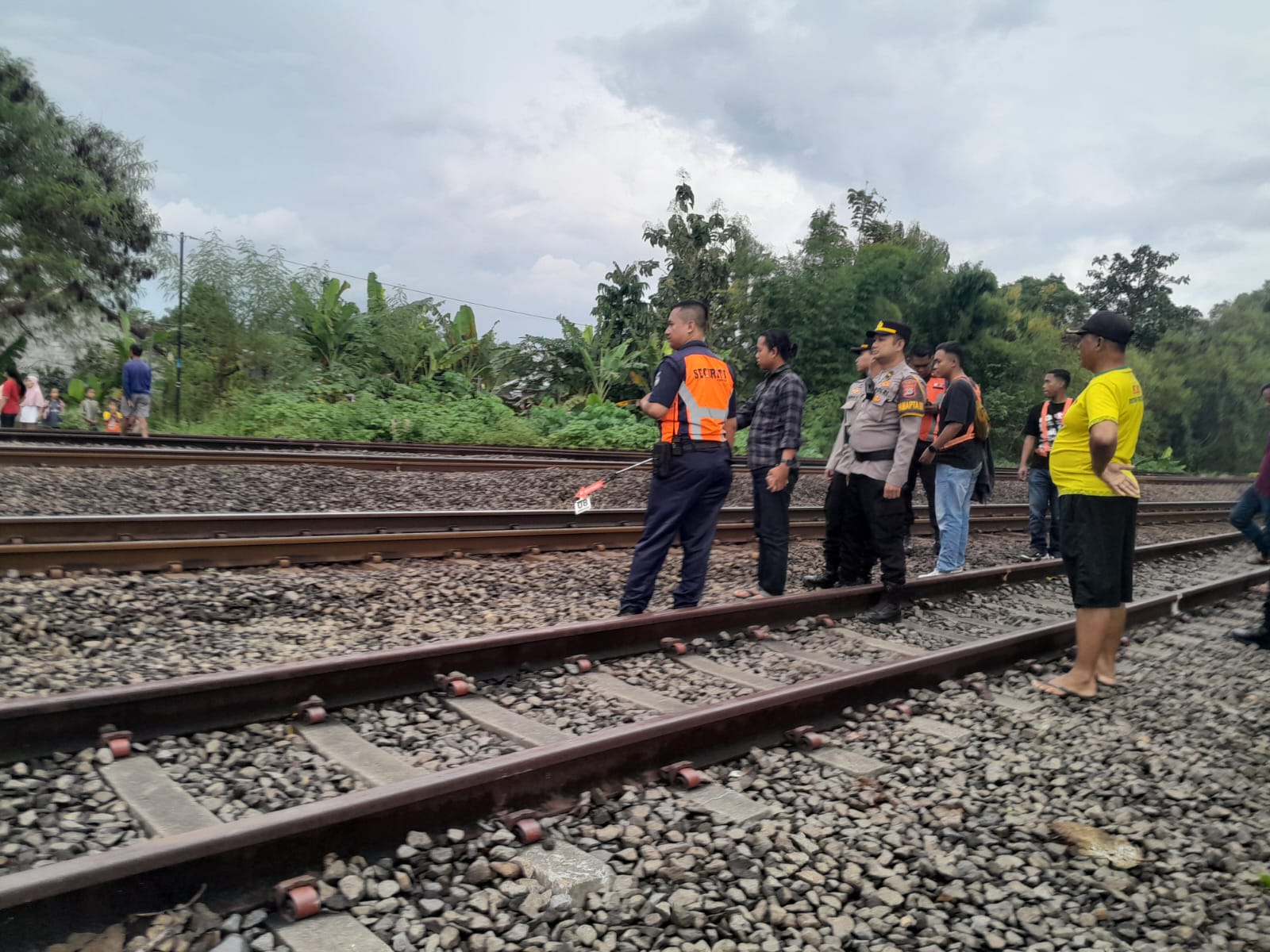 KA Malabar Tabrak Truk di Klaten Picu Keterlambatan Belasan Kereta, KAI Daop 6 Minta Maaf