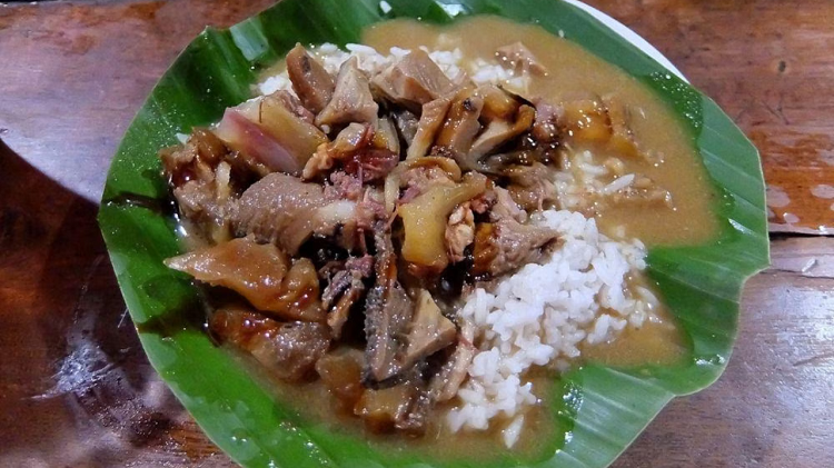 Deretan Kedai Makan Siang Legendaris yang Wajib Dikunjungi di Semarang