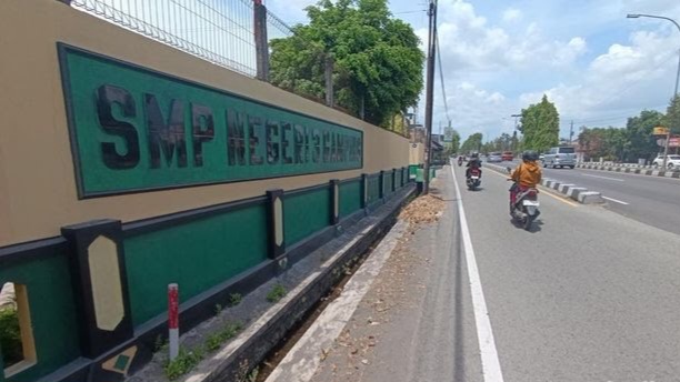 Pembangunan Tol Joga-Solo-YIA Berdampak Hilangnya Gerbang SMP N 3 Gamping