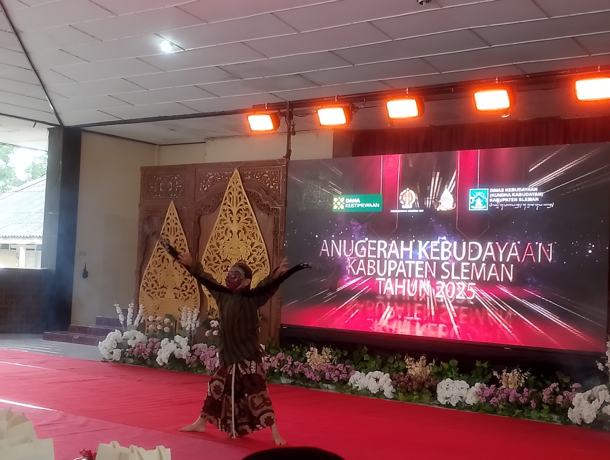 Tak Disangka! Bocah Keturunan Tionghoa Jadi Bintang Tari Jawa, Gerakannya Sekelas Maestro