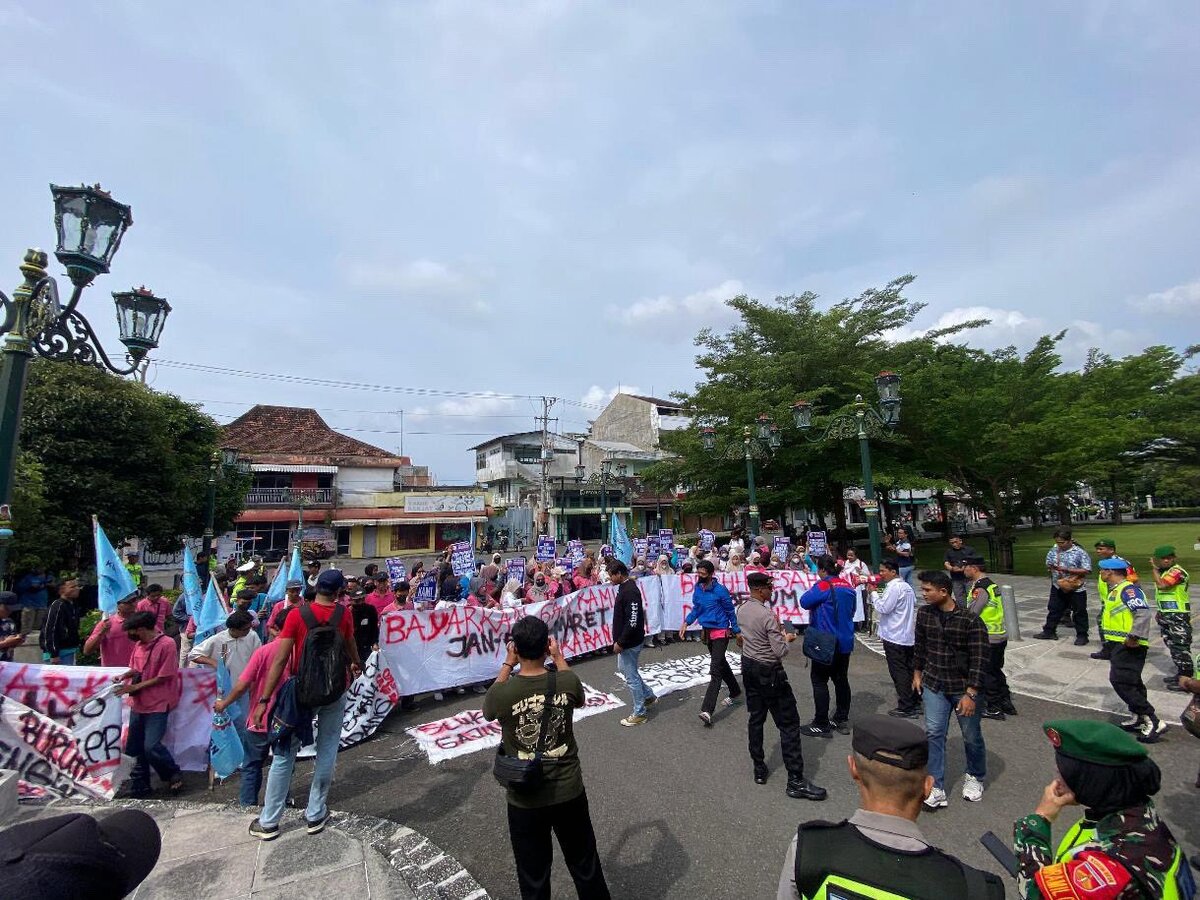 Buruh DIY Desak Sanksi Tegas atas Upah Tak Dibayar dan Pelanggaran THR-BPJS