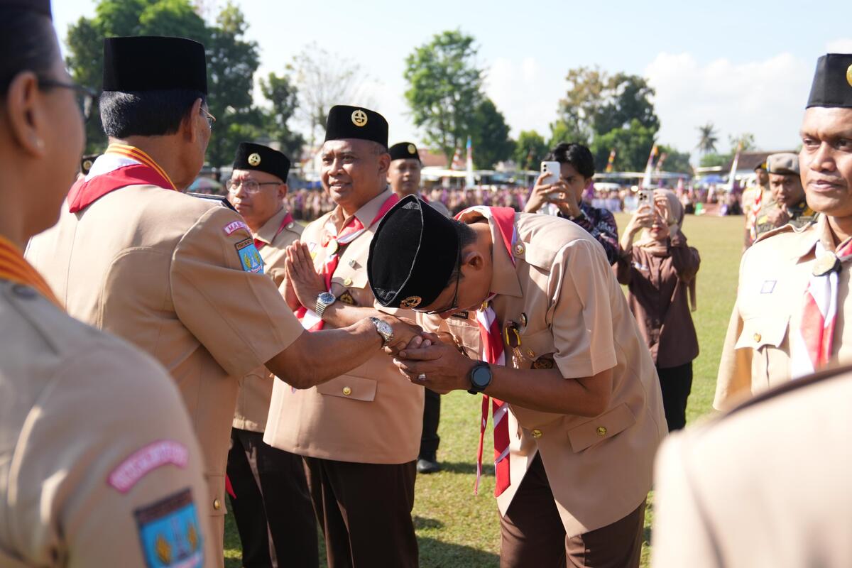 Bupati Sleman Raih Lencana Darma Bakti, Janji Perkuat Gerakan Pramuka