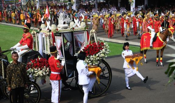 7 Makna Penting Perayaan Kirab Kebangsaan Indonesia