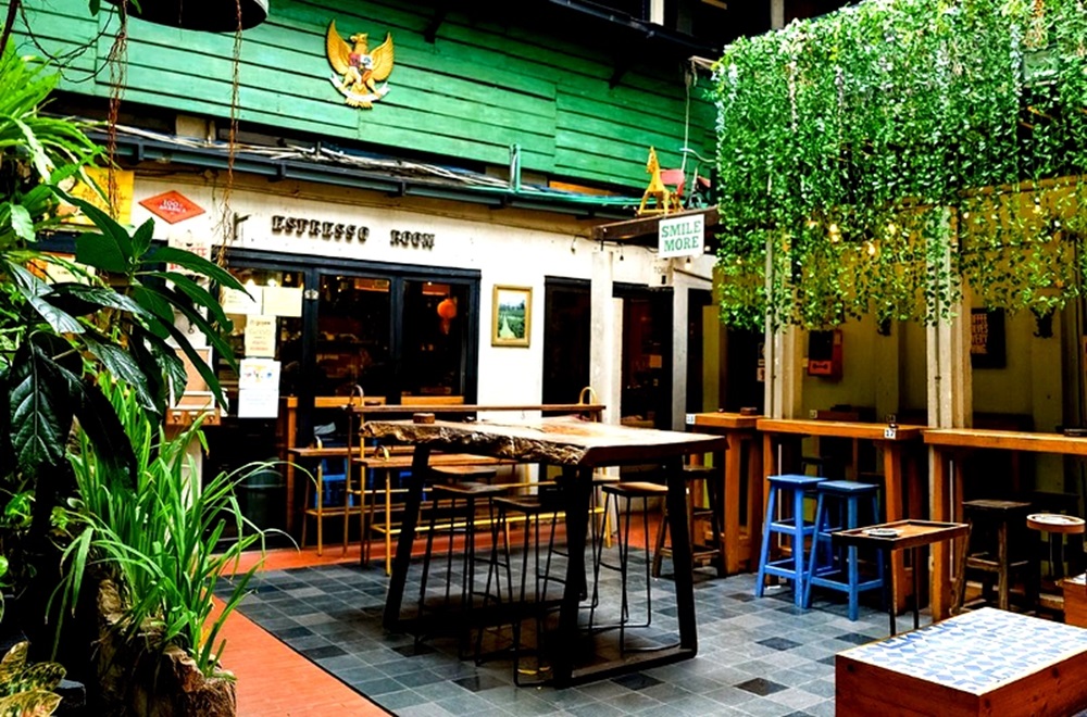 Deretan Cafe Kekinian di Menteng Buat Kerja Hingga Nongkrong Asyik, Suasana Nyaman Bikin Betah