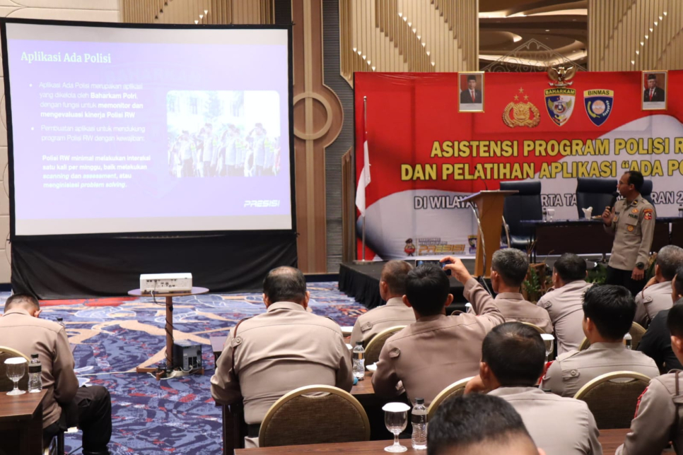 Jadi Ujung Tombak Kepolisian, Polisi RW Diajari Aplikasi