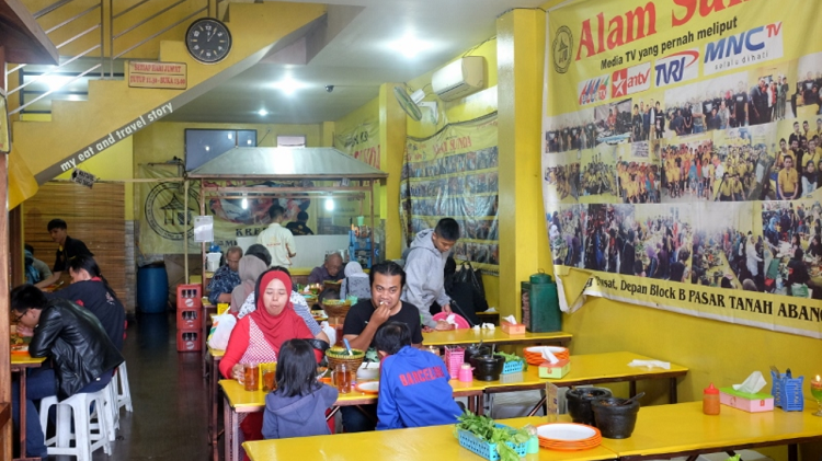 Bikin Nagih, Enak, Pokoknya Wajib Coba Tiga Ikon Kuliner Sunda di Kawasan Regol Bandung, Berikut Ulasannya