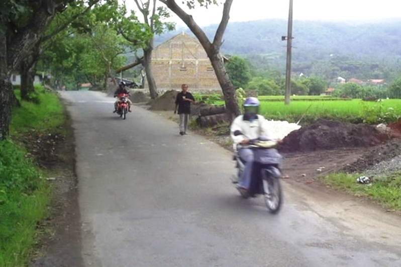 Aktivitas Masyarakat Paguyangan Brebes Semakin Meningkat, Jalan Desa Usulkan PJU