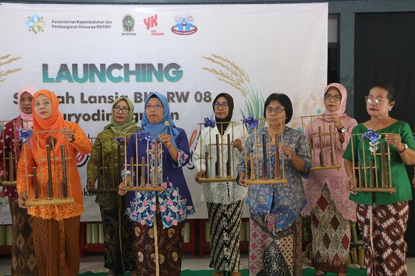 Usia Tertua 85 Tahun, Ada Sekolah Lansia Sembada Pagi di Yogyakarta