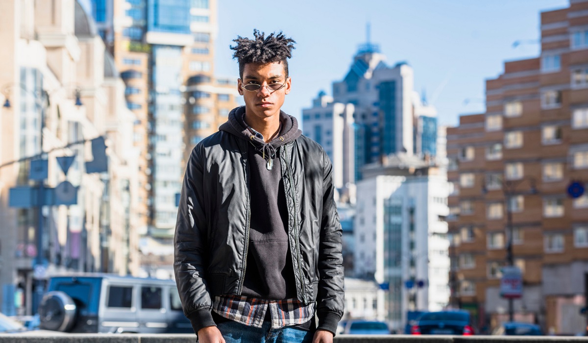 7 Model Outerwear Unisex dengan Desain Paling Kece dan Stylish Tahun 2025, Simak Ulasan Lengkapnya