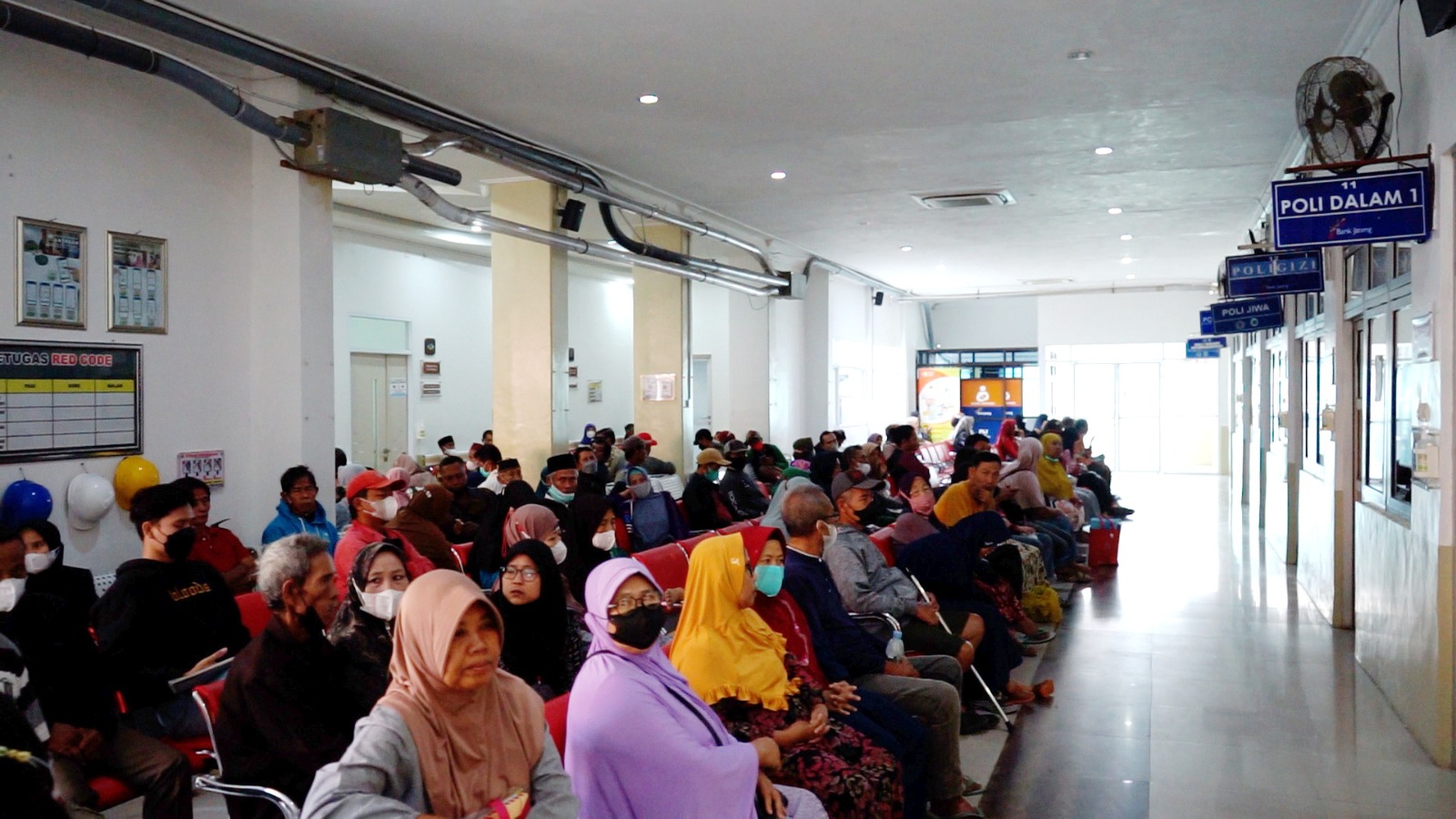 Meski Jumlah Pasien Membludak, Layanan Kesehatan RSUD Brebes Kembali Beroperasi Lancar Pascalebaran