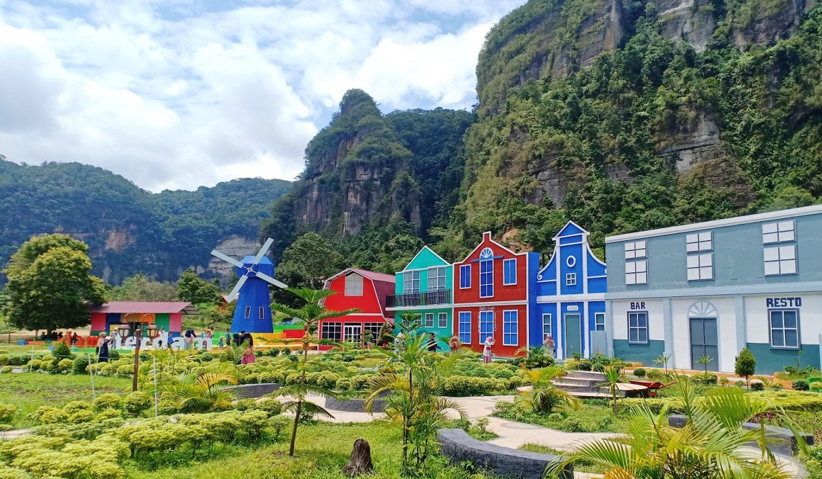 Panorama Indah Menawan, Simak 6 Destinasi Wisata Lembah di Indonesia untuk Habiskan Akhir Pekan