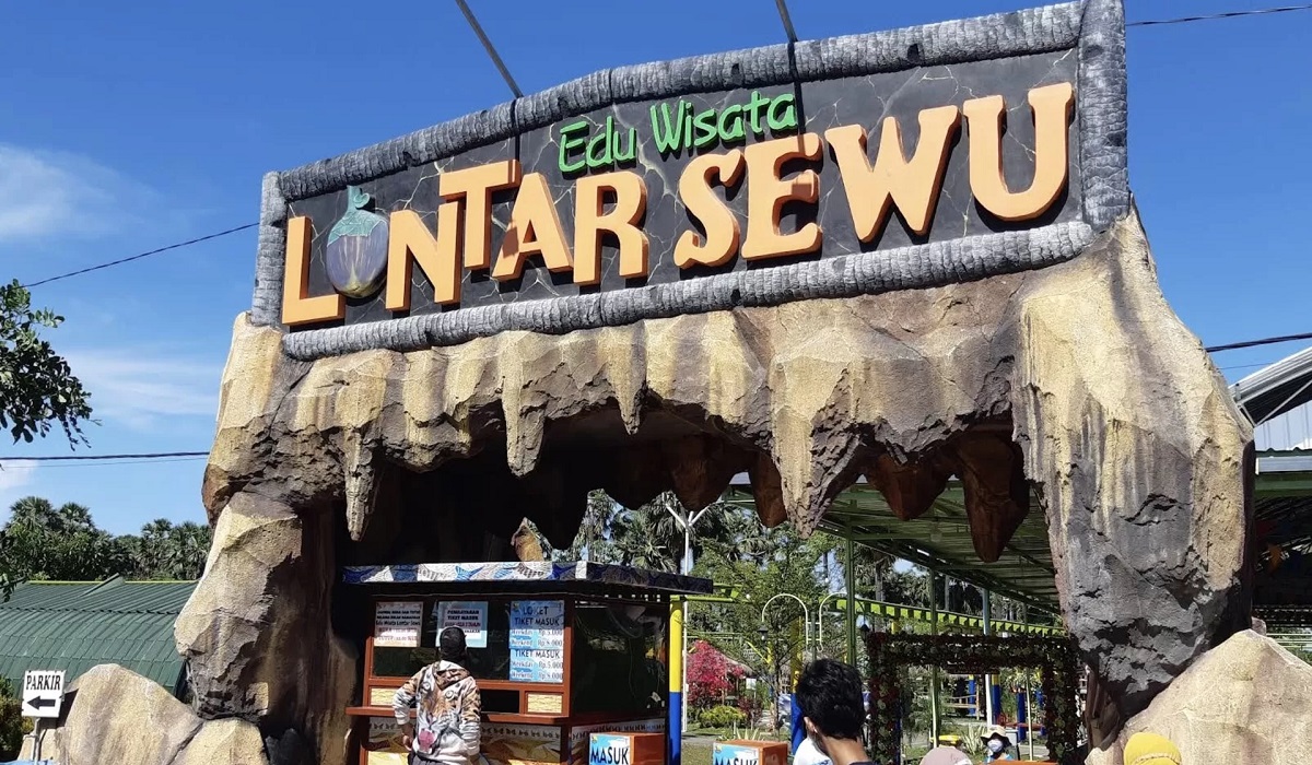 Destinasi Wisata Lontar Sewu Gresik: Daya Tarik, Tiket Masuk, Jam Buka dan Lokasi Lengkap