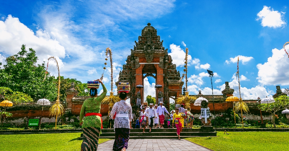 Prosesi Pernikahan Adat Bali, Terkenal Kental Dengan Adat Istiadatnya