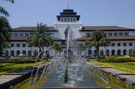 Nikmati Keseruan Liburan di Destinasi Wisata Terbaru 2024 Bandung, Surga Tersembunyi Dengan View Eksotik Abis