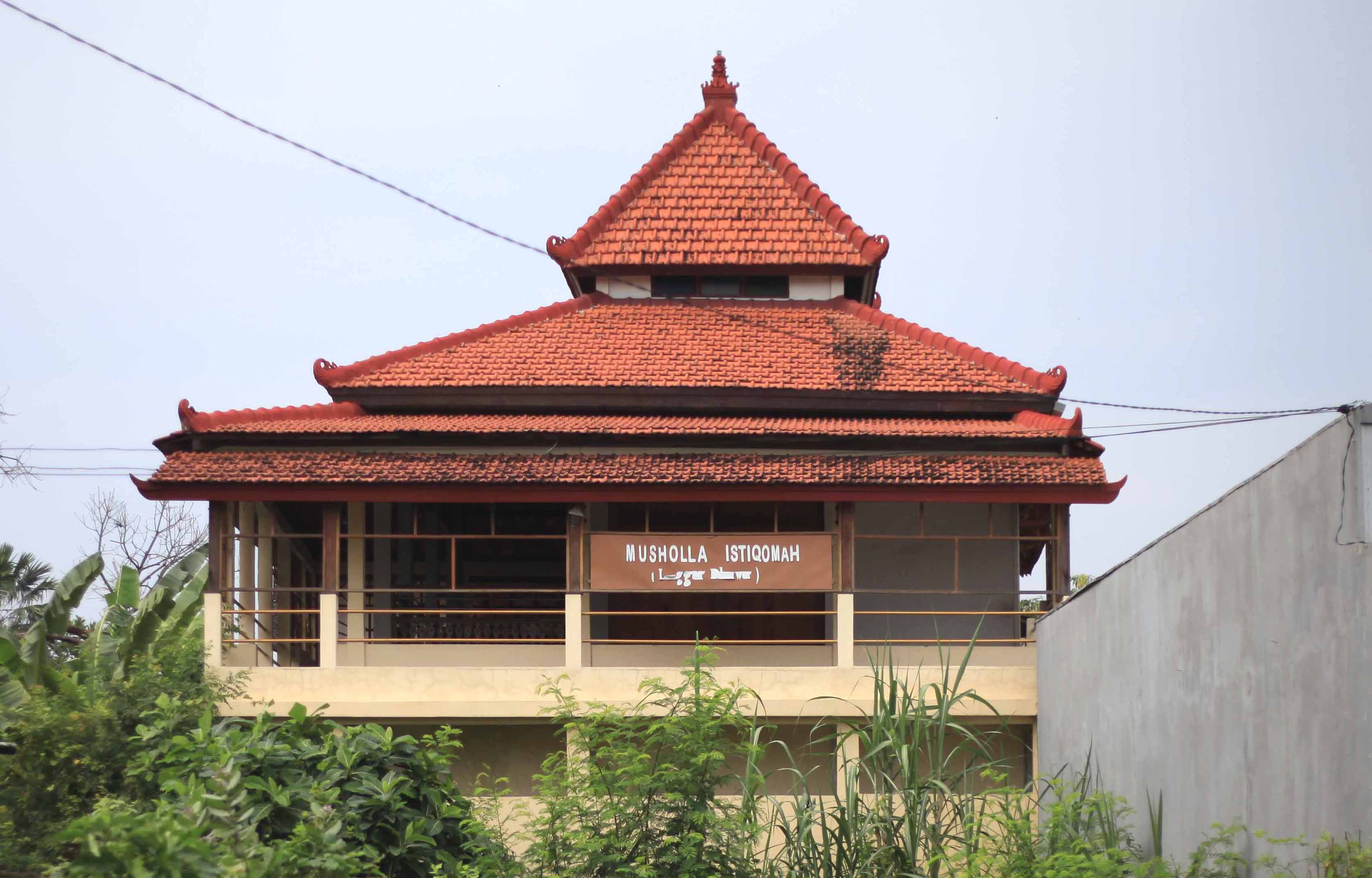 Menyusuri Jejak Islam di Kota Tegal, Ada Musala dari Kayu Kapal dan Masjid Tertua