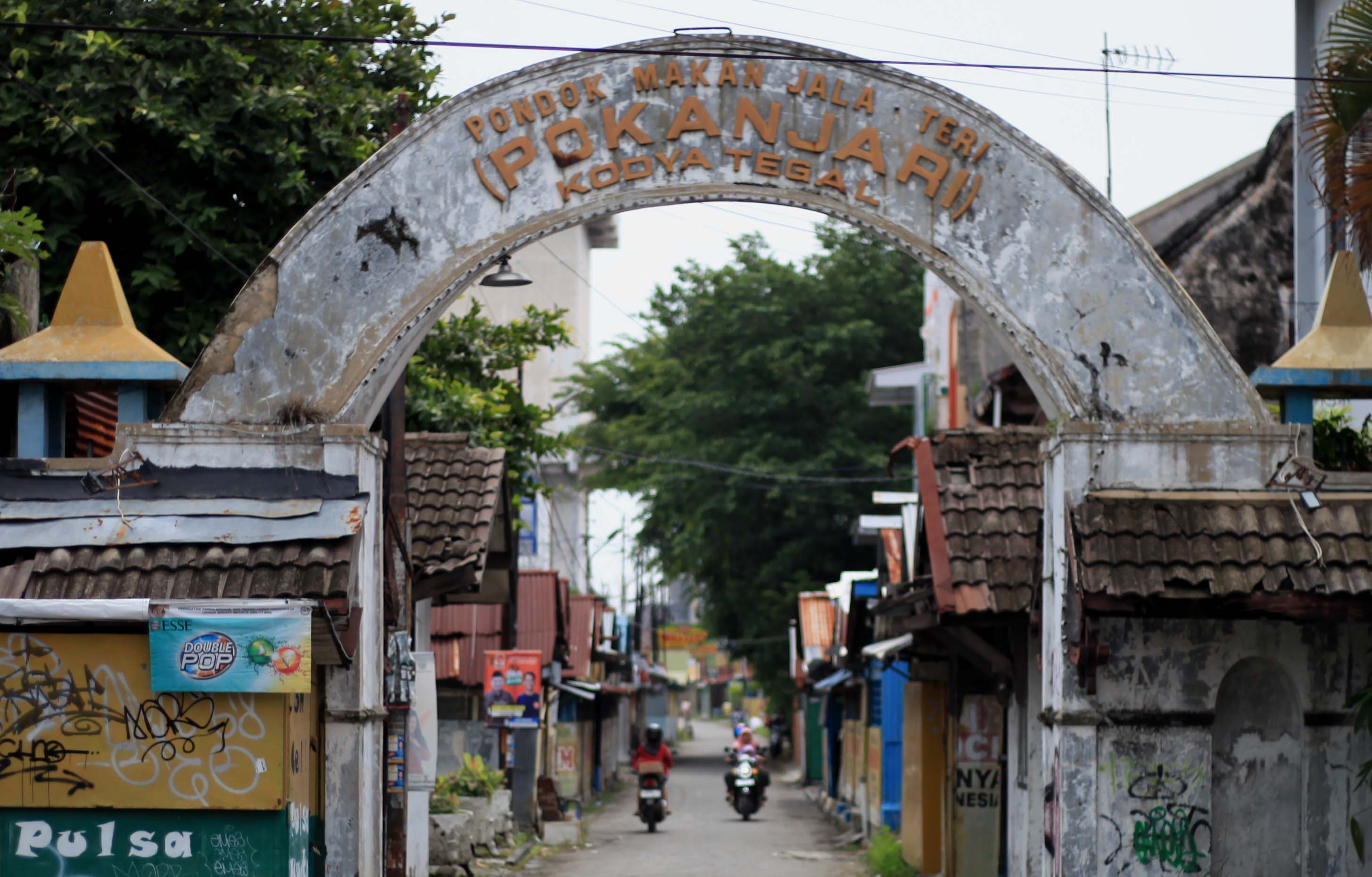 Pondok Makan Jalan Teri Kota Tegal, Pusat Kuliner Legendaris yang Coba Tetap Eksis