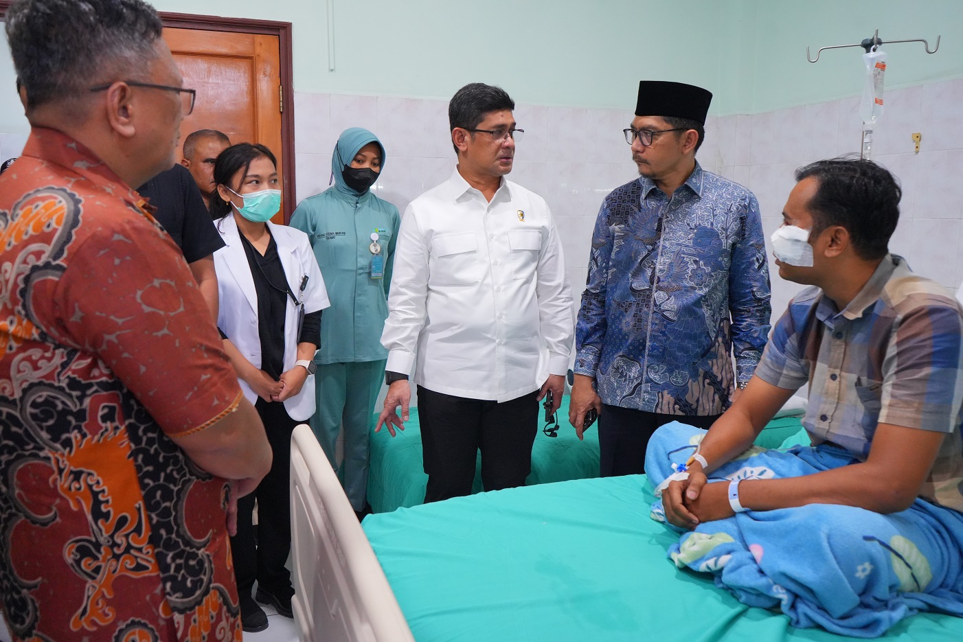 Kompolnas Kunjungi RSUP Dr. Sardjito, 6 Orang Pasien Masih Dirawat Termasuk Polisi Imbas Kericuhan 