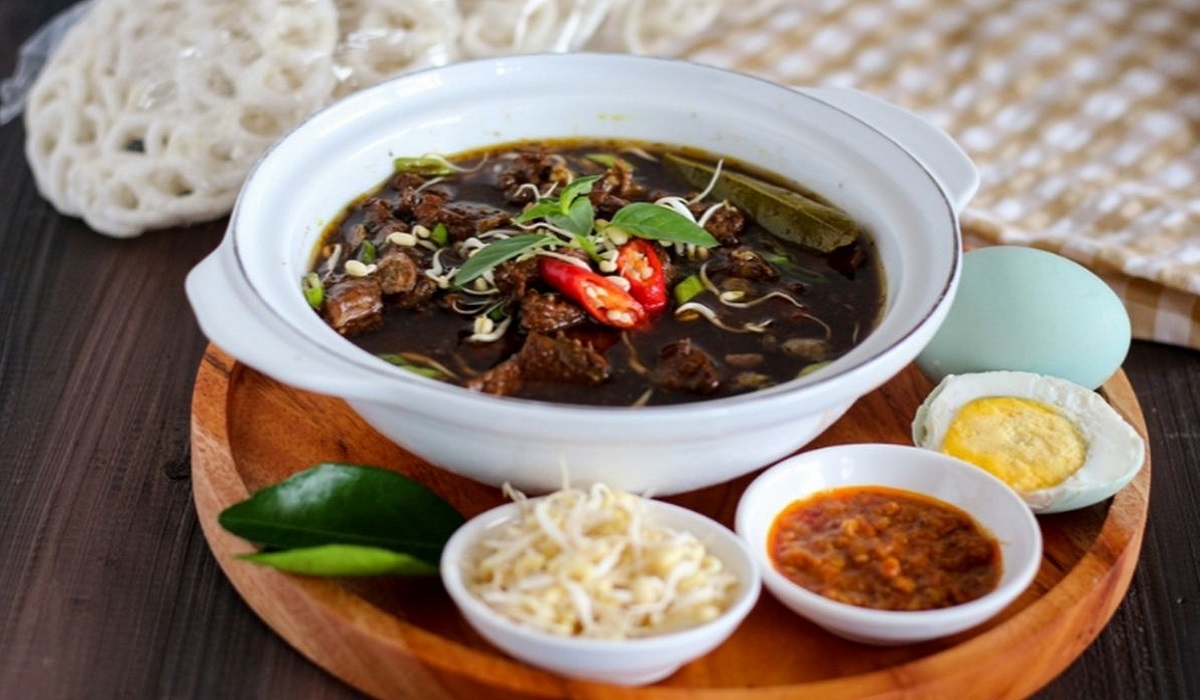 Dari Rawon hingga Es Degan, Simak 7 Pilihan Kuliner Enak dan Otentik Khas Surabaya Paling Wajib Dicoba