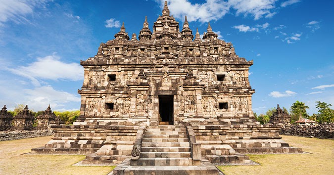 Rekomendasi Destinasi Wisata Favorit dengan Nilai Sejarah dan Spiritual yang Tinggi di Candi Mendut