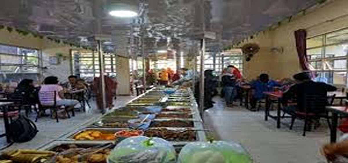 Terkenal dan Nyaman! 8 Tempat Makan Legendaris di Kendari, Rasanya Dijamin Mantap Bikin Ketagihan