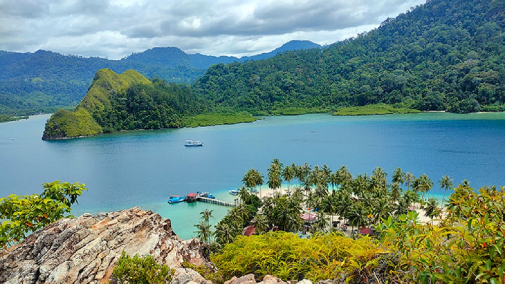 Permata Alam Sumatera Barat, Daya Tarik Dan Pemandangan Buat Pulau Pasumpahan Jadi Wisata Terbaru 2024