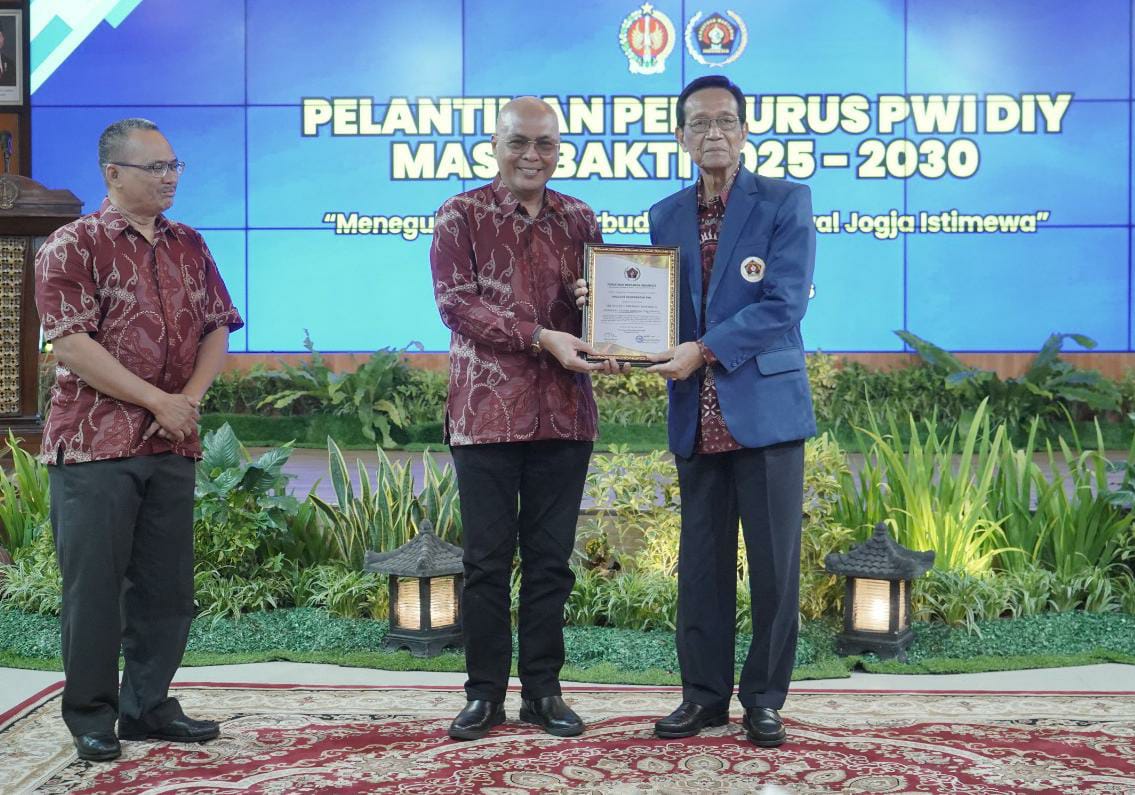 Sri Sultan HB X Ingatkan Pers: Jangan Kalah oleh Viral, Jangan Tunduk pada Algoritma