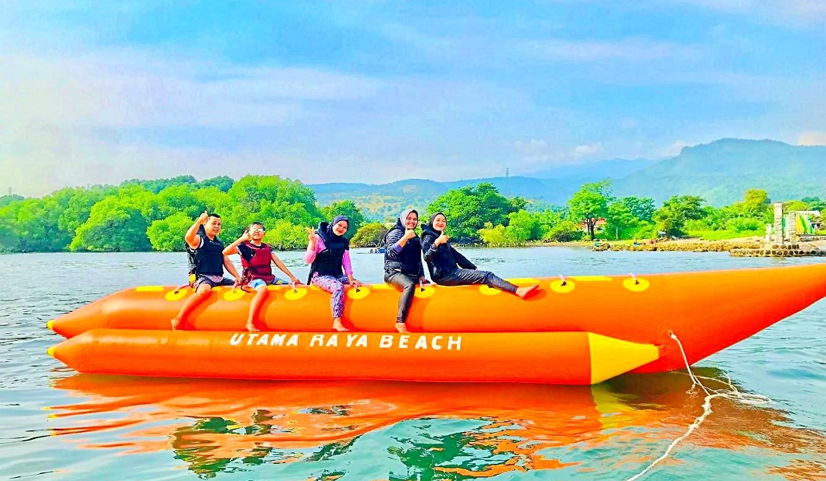 Wisata Indah Pantai Utama Raya: Daya Tarik, Tiket Masuk, Jam Buka dan Lokasinya Lengkap