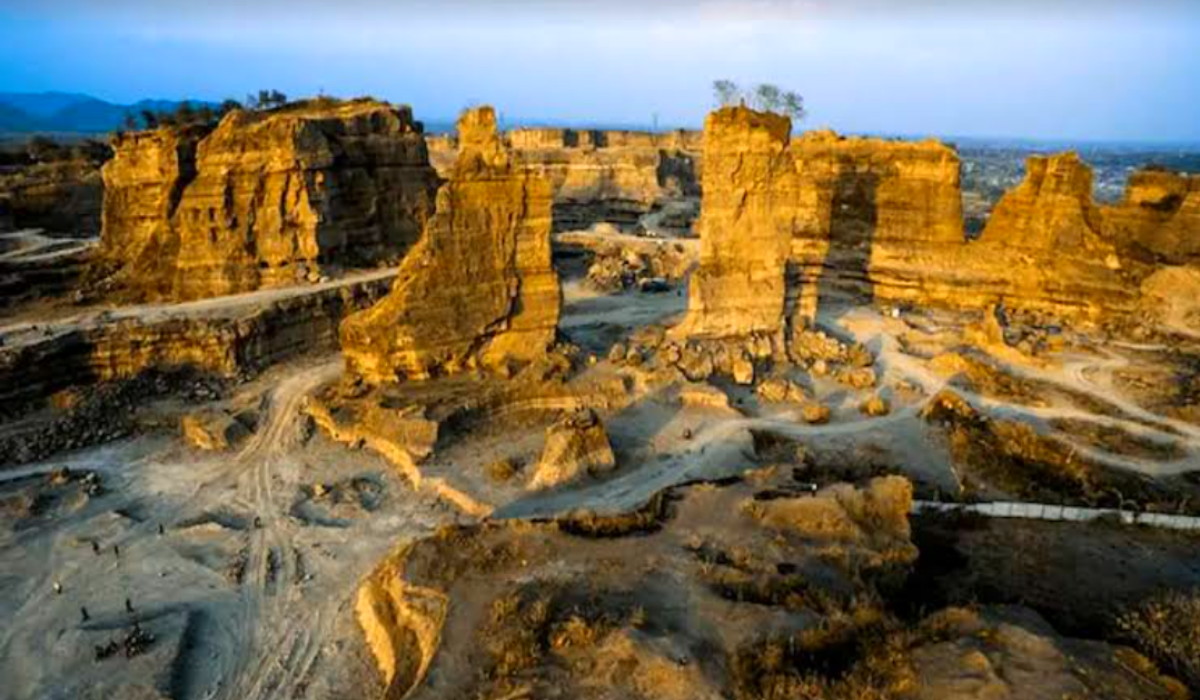 Sajikan Banyak Spot Foto Estetik, Intip Fasilitas Menarik Wisata Terbaru 2024 Brown Canyon Semarang