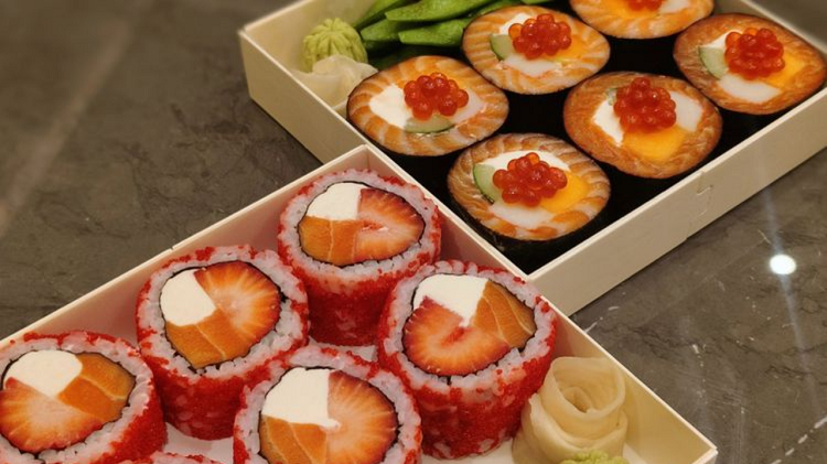Bagaimana Jadinya Kalau Sushi dan Buah Segar Disatukan Dalam Hidangan? Simak Ulasan Lengkapnya