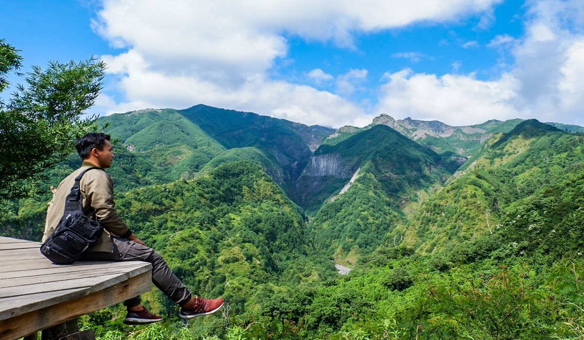 Tawarkan Keunikan Paling Menarik, Simak 7 Tempat Wisata Seru Kediri yang Menyenangkan untuk Akhir Pekan