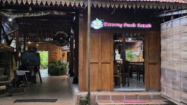 Pecinta Kuliner Dekat Cibalung Happy Land Bogor Paling Enak dan Selalu Ramai