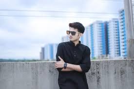 Tips Gaya Busana Pria Bertubuh Tinggi Kurus Di 2025, Tampilan Makin Stylish di Berbagai Momen