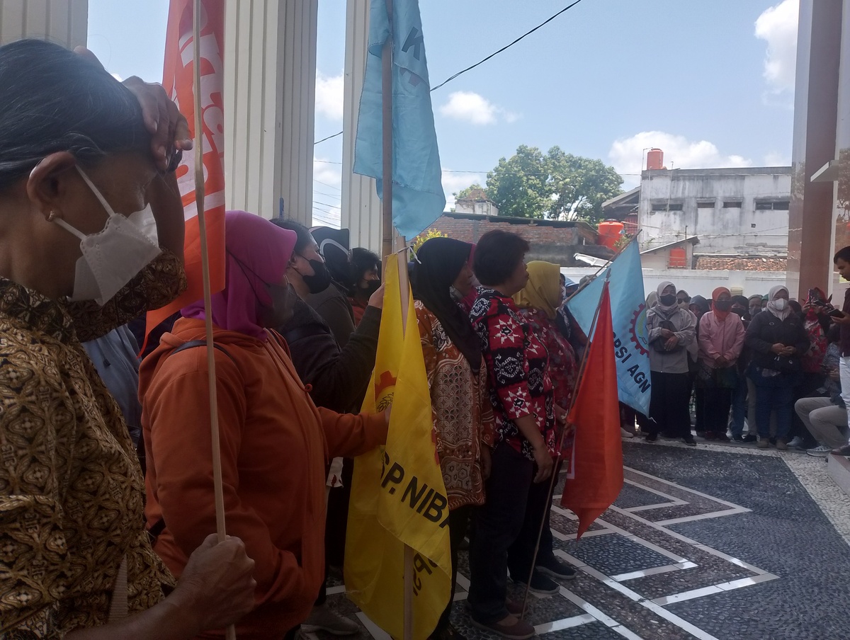 MPBI DIY Gelar Aksi Solidaritas, Desak PHI Yogyakarta Tegakkan Keadilan bagi Buruh