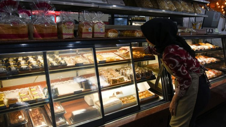 Jelajah Warisan Kuliner Bakery Legendaris di Sekitar Braga, Simak Informasi Selengkapnya Disini