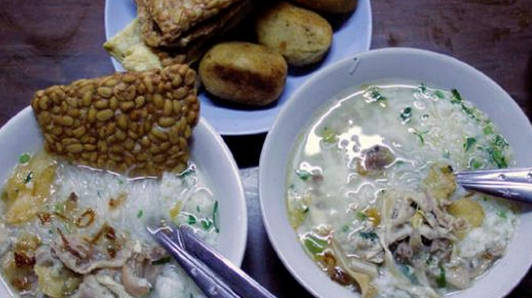 Kelezatan Kuliner Warisan Makan Siang Leluhur di Solo Paling Dicari yang Bikin Ketagihan