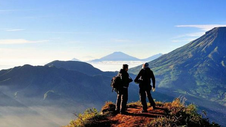 Menjelajahi Keajaiban Alam dan Budaya di Dataran Tinggi Jawa, Simak Informasi Selengkapnya Disini