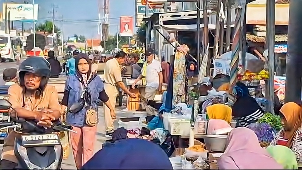 Pasar Tumpah Bulakamba Biang Kemacetan di Jalur Pantura Brebes saat Mudik Lebaran