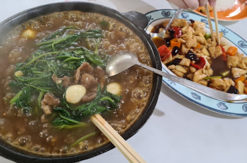 Daftar Restoran Chinese Food Legendaris dan Enak di Bandung, Simak Lokasi Tempatnya Disini