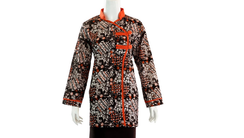 Rekomendasi Model Batik Atasan Wanita yang Trendy, Bisa Dijadikan Ide Outfit ke Kantor