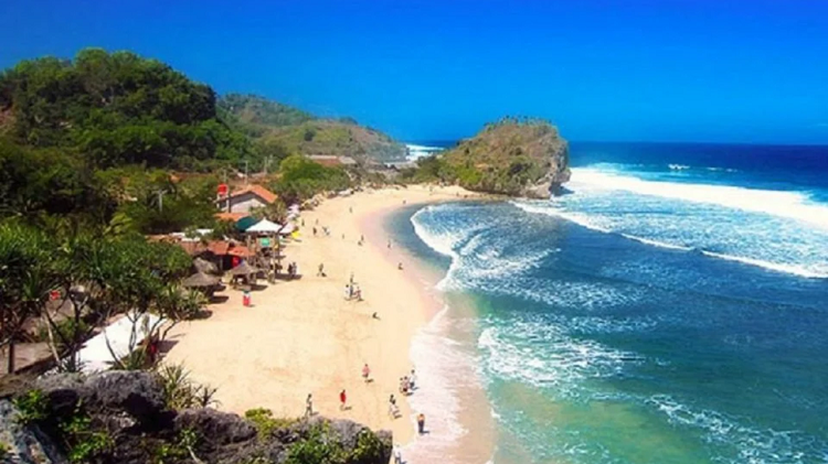 Healing Terbaik dengan Daya Tarik Pesisir Gunungkidul Paling Memikat Hati, Cek Disini