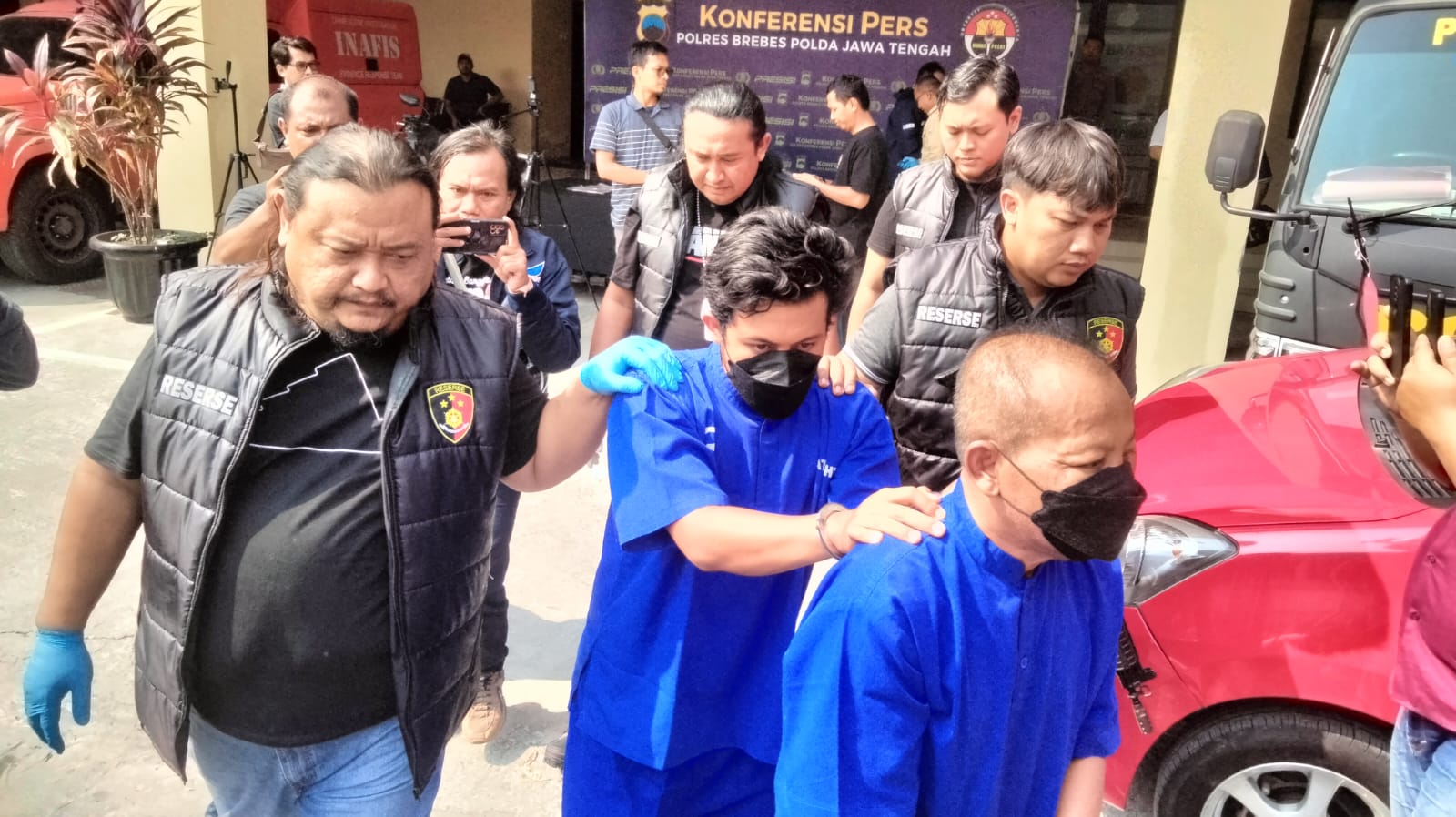 Paman dan Ponakan Bunuh Perempuan, Lantaran Ditagih Hutang Didesak Menikah Berhasil Dibekuk Tim Resmob Polres