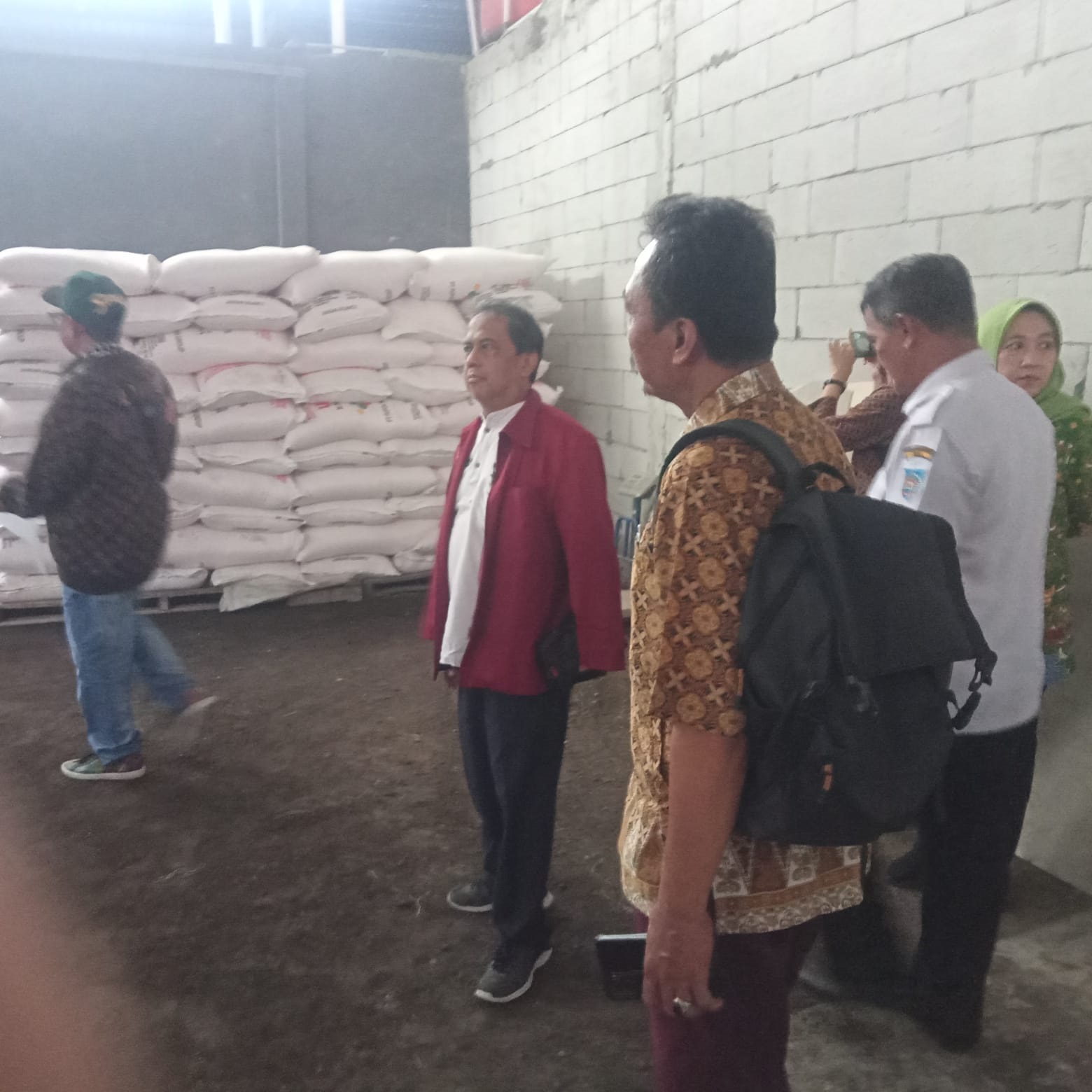 Tim KP3 Provinsi Jateng Lakukan Pengawasan ke Distributor Pupuk di Tegal