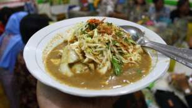 Wisata Kuliner Magelang Spot Makan Siang dan Malam Terfavorit di Borobudur
