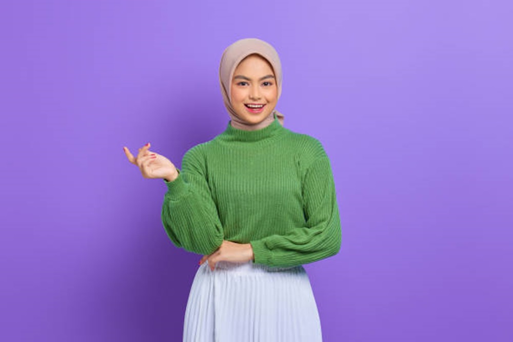 Referensi OOTD Rok Putih yang Anggun dan Manis, Penampilan Jadi Lebih Fresh
