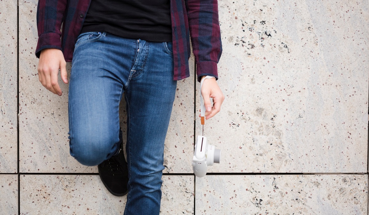 7 Daftar Celana Jeans Terbaik Pria yang Punya Desain Kekinian, Sarana Fashion Stylish 2025